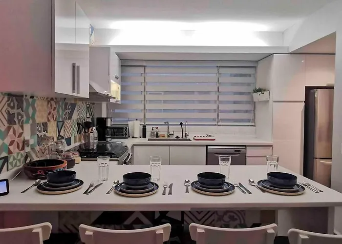 Apartamento Modern Artist Apt., Overlooking Parque Espana