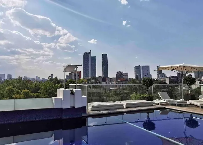 Modern Artist Apt., Overlooking Parque Espana Apartamento
